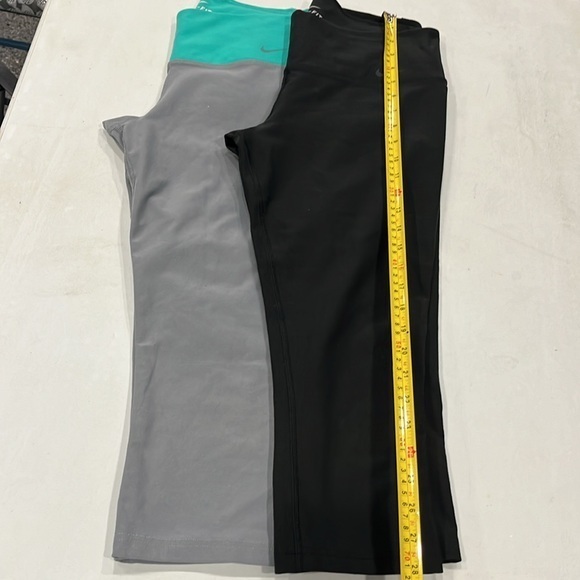 Nike capri dri-fit leggings stretch pants women’s medium work out pants active - Picture 3 of 7